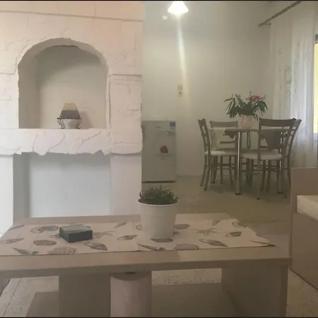 Filoxenia Apartments Skala Sotiros Extérieur photo