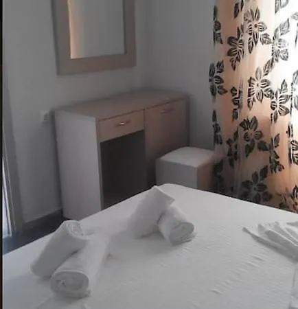 Filoxenia Apartments Skala Sotiros Extérieur photo
